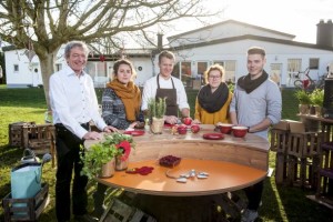Cliff Hämmerle (Mitte) mit Michael Koch, Simin Sadeghi, Sabine Wachs und Max Weil (von links nach rechts). - Foto:J.W.